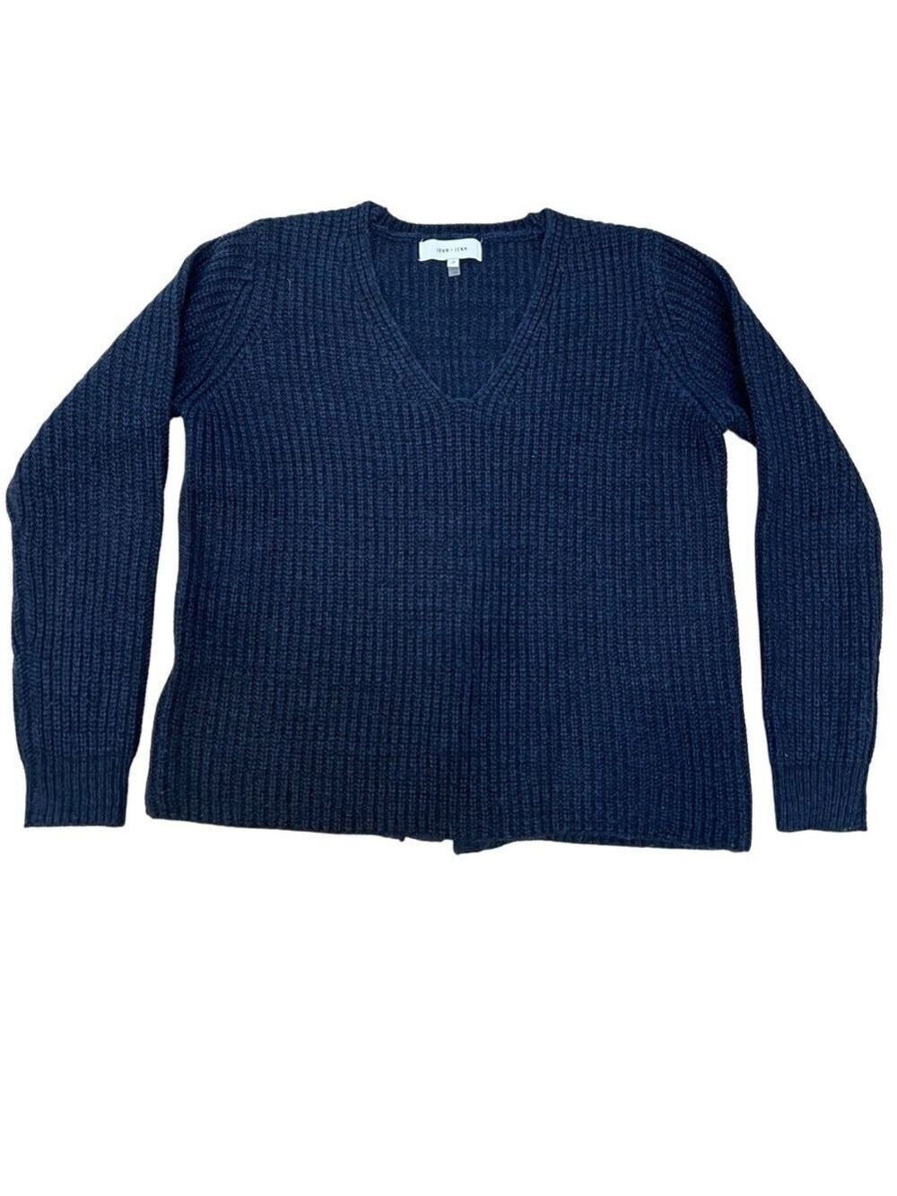 John + Jenn Navy Blue Long Sleeve V Neck Sweater-Size Small